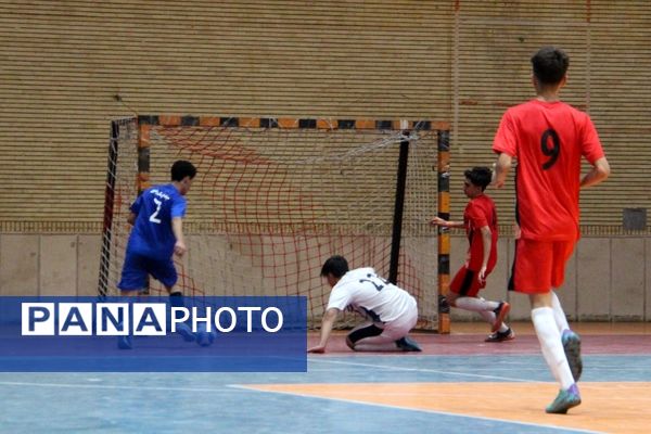مسابقات فوتسال المپیاد ورزشی سمپاد با قهرمانی تهران به کار خود پایان داد