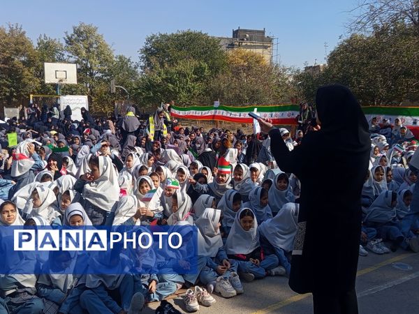 مراسم ۱۳ آبان در مجتمع آموزشی المهدی(عج)