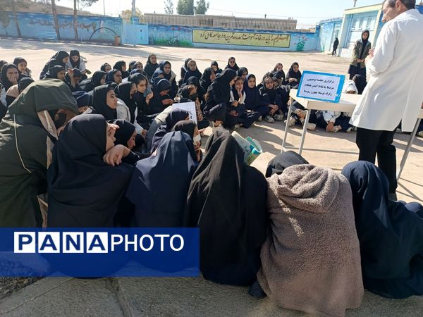 مانور زلزله و ایمنی سازی در مدرسه برادران رحمانی خلیل آباد