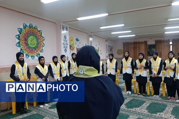 دختران پیشتاز رباط‌کریم در اردوی مهارتی پیش‌منطقه‌ای خوش درخشیدند