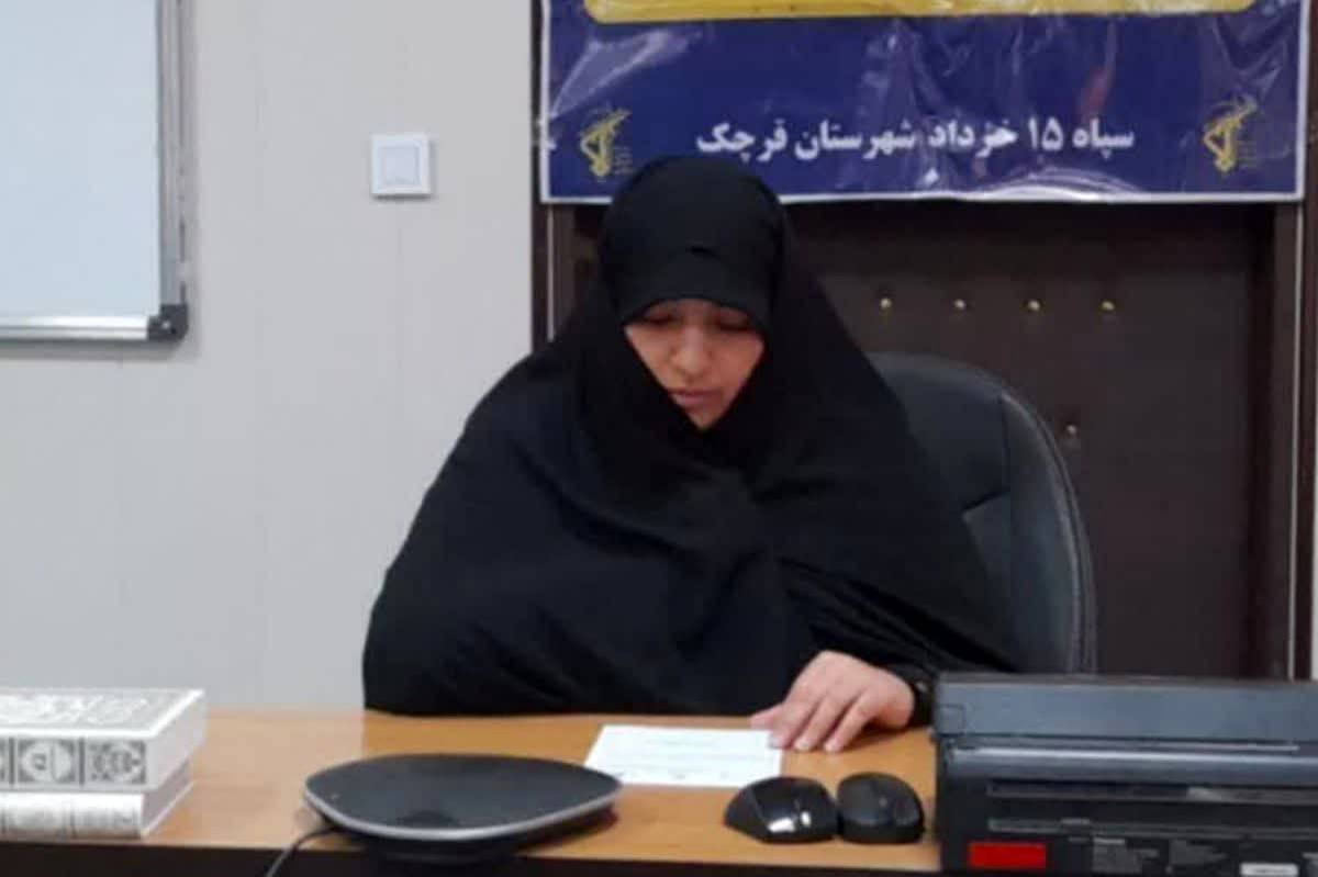 بانوان ، پیشگامان فرهنگ‌سازی بسیجی هستند