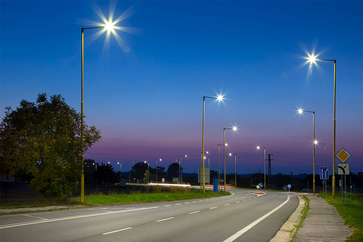 صرفهجویی ۱۳ مگاواتی برق با تجهیز معابر به چراغ LED