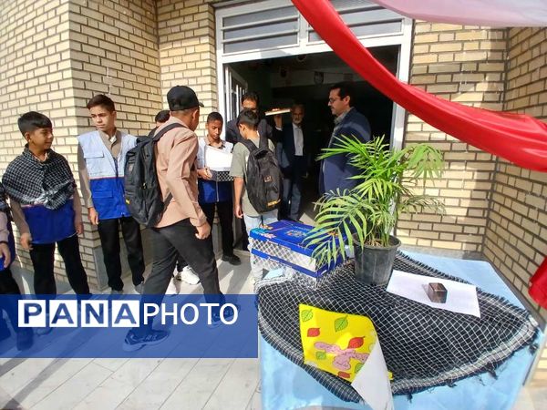آغاز سال تحصیلی جدید در دبیرستان امید
