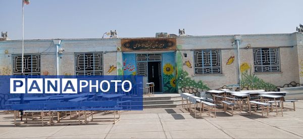 پروژه‌ مهر در دبیرستان حجت‌الاسلامی نیشابور 
