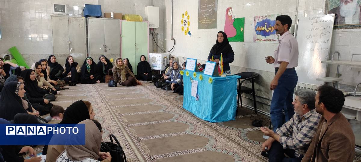برگزاری انتخابات انجمن اولیا و مربیان در مدرسه شهید خاقانی شهرستان شیروان