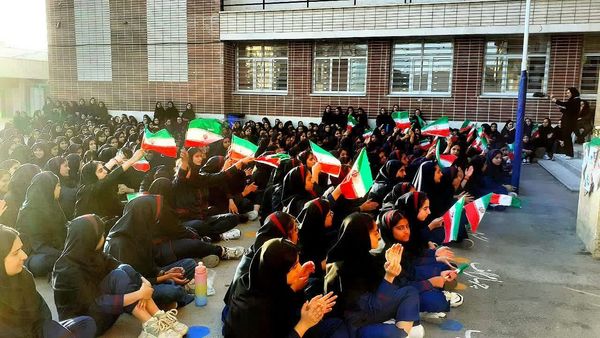   بازگشایی مدارس 



