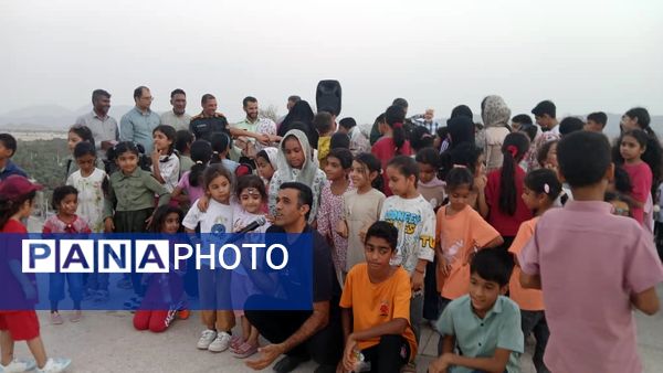 پرواز بادبادک‌‌ها در روز کودک 
