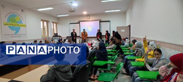 برگزاری کلاس شاهنامه خوانی در دانشگاه پیام نور شهرستان شیروان