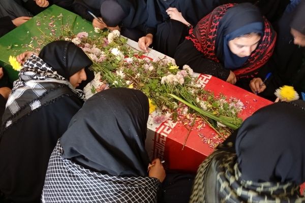 شهید گمنام؛ معلمی از جنس ایثار