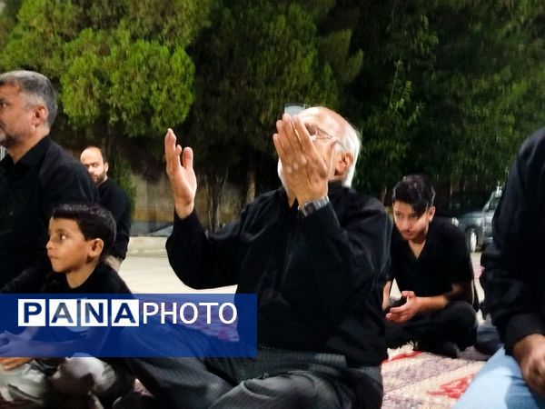 حضور فرهنگیان کاشمر در مراسم عزاداری محرم