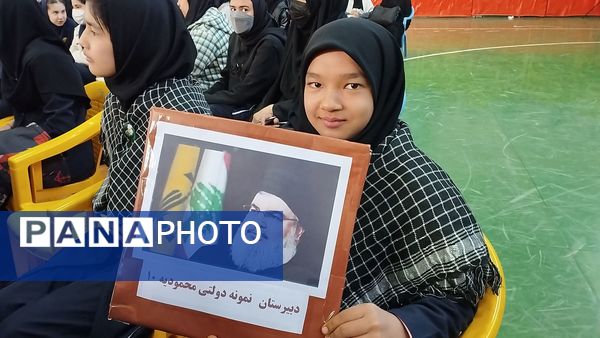 همایش گردان فاتحین قدس به‌مناسبت هفته بسیج دانش‌آموزی 