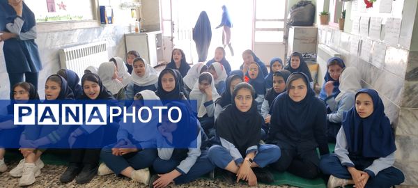 جشن روز معلم در مدرسه شهید احمد خاقانی شیروان