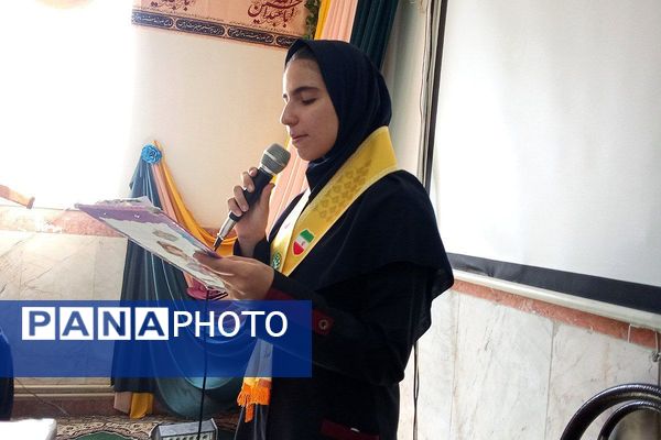 برپایی نماز جماعت مدارس کهریزک با حضور امام جمعه منطقه 