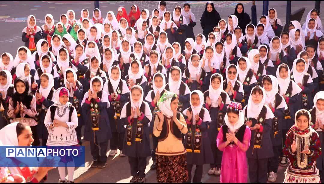 همایش وطن یار در دبستان فاطمیه گرگان