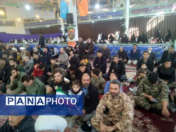 برگزاری آیین گلباران تمثال امام خمینی (ره) در تربت جام 
