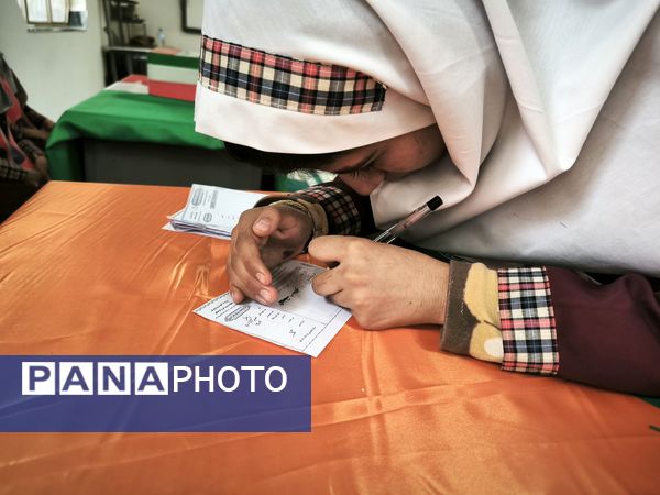 انتخابات شورای دانش آموزی در دبستان دخترانه شطیطه ۲