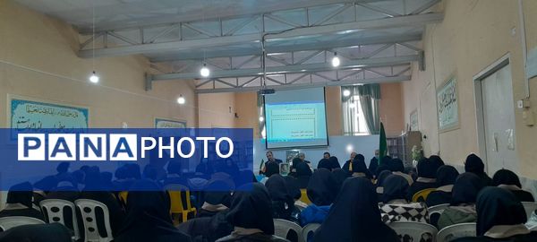 هم‌گرایی مسئولان و دانش‌آموزان ملایری برای ترویج فرهنگ بهینه‌سازی مصرف منابع