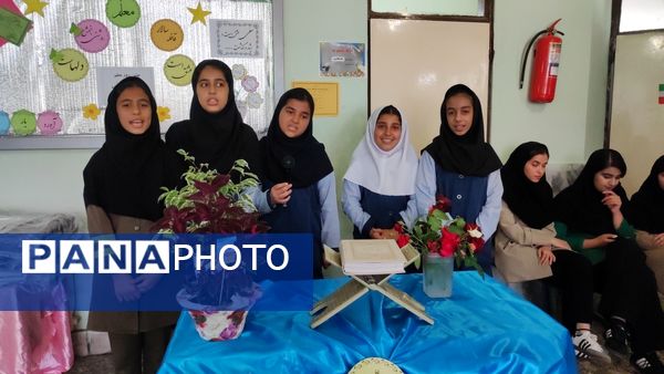 جشن روز معلم در مدرسه شهید احمد خاقانی شیروان