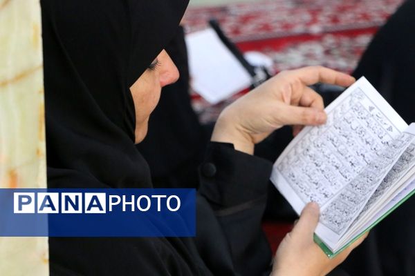 برگزاری مراسم دعای پرفیض روز عرفه و گرامیداشت شهادت مسلم بن عقیل (ع) در شبستان حرم بی بی سکینه (س)