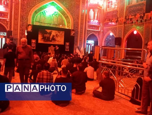 برگزاری مراسم شب سوم عزاداری اباعبدالله(ع) در تکیه ابوالفضلی نیشابور