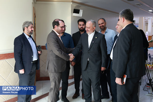 بازدید معاون پرورشی و فرهنگی وزیر آموزش و پرورش از مسابقات قرآن، عترت و نماز دانش آموزی و فرهنگیان سراسر کشور 