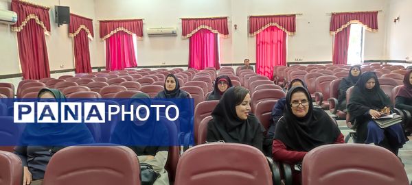 جلسه توجیهی پویش ملی سلامت دهان و دندان ویژه مدیران ابتدایی و معلمان پایه سوم در شهرستان شیروان