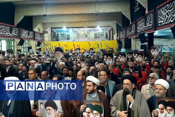 حماسه ۹ دی زنده است؛ ورامینی‌ها بار دیگر با ولایت، پیمان بستند