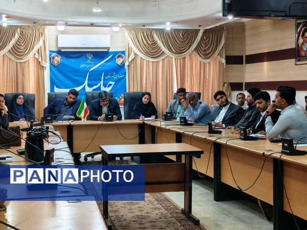 روز پرکار هیات استانداری در شرق هرمزگان