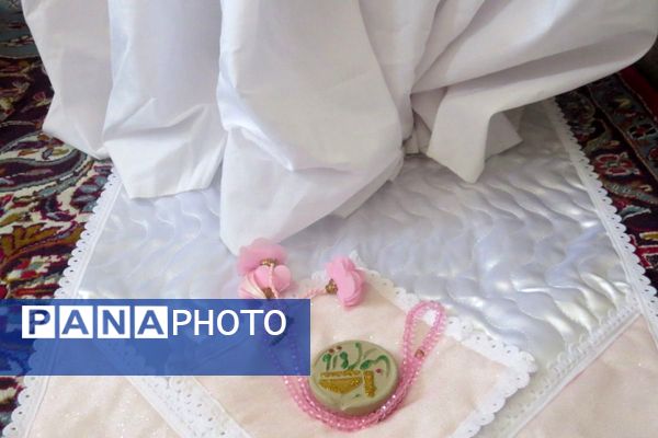 مهمانی نور در هفته قرآن و عترت