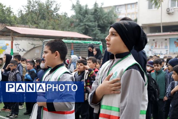 صبحگاه دانش در دبستان خیراندیشان گرگان