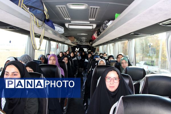 اعزام کاروان راهیان نور دانش‌آموزان سملقان به مناطق عملیاتی جنوب