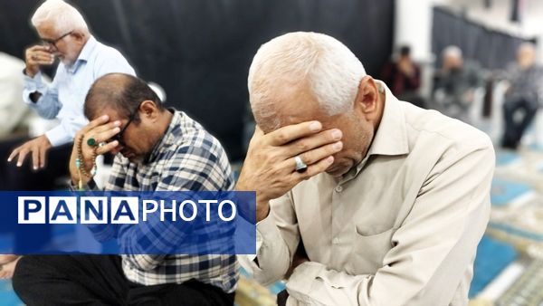 بر مشامم می‌‌‌رسد هر لحظه بوی کربلا