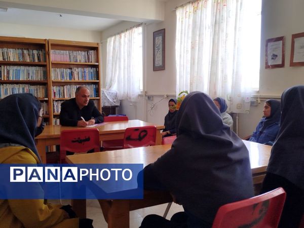 بازدید اداره‌کل آموزش و پرورش خراسان از بخش‌های مختلف آموزش و پرورش شهرستان فاروج 