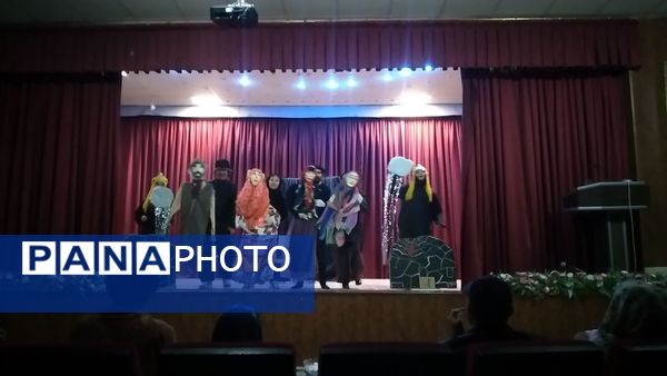 بازبینی هفتمین جشنواره تئاتر معلولین  منطقه  کویر در نیشابور