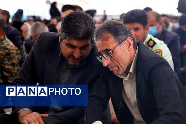 اجتماع همایش «شکوه اقتدار» بسیجیان در لنده