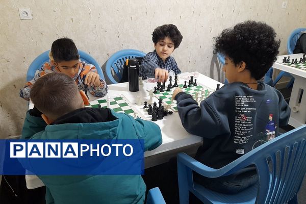 مسابقات منطقه ای شطرنج در مقطع ابتدایی در شهرستان قدس