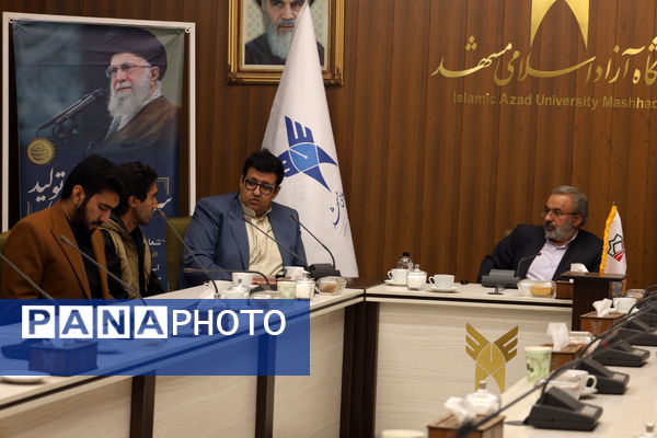  از تسخیر تا تبیین؛ بازخوانی پیام ۱۳ آبان در دانشگاه آزاد مشهد