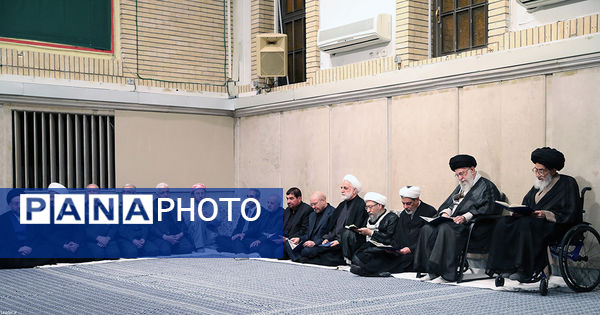 مجلس بزرگداشت شهدای خدمت در محضر مقام معظم رهبری