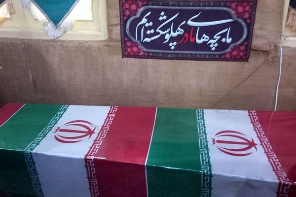 برپایی سفره‌ حضرت ام‌البنین سلام الله در شهرستان صومعه‌سرا