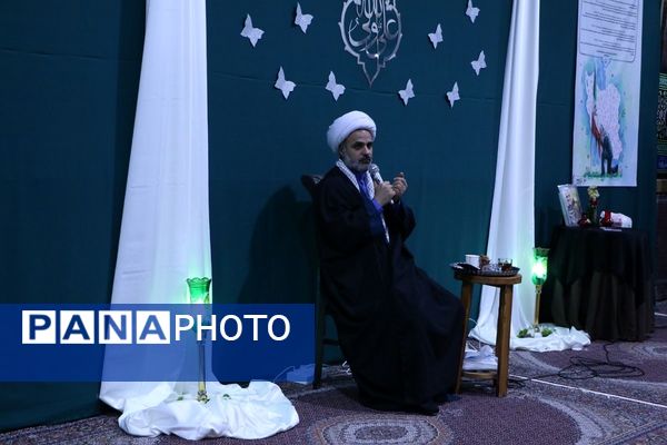  اعتکاف دانش‌آموزی در فضایی معنوی و آرام در ملارد