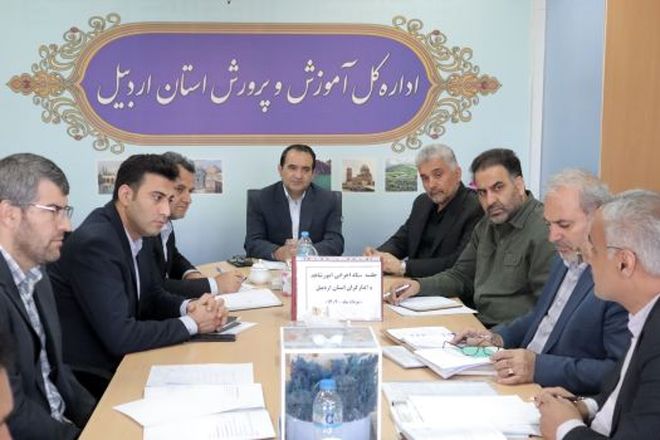 فرزندان شاهد باید در همه عرصه‌ها فعال باشند 