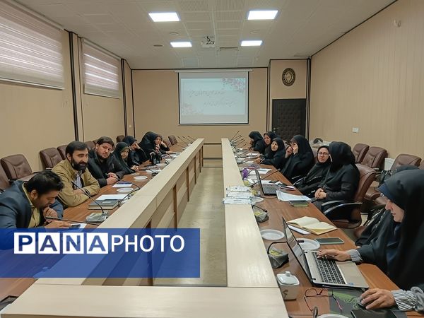 سومین نشست مسئولان و ماموران سازمان دانش‌آموزی استان البرز در کانون امام علی (ع) ناحیه یک کرج 