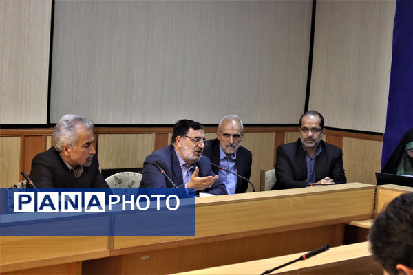 نشست شورای آموزش و پرورش شهرستان قم