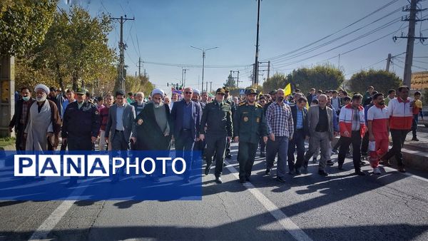 راهپیمایی 13 آبان  و روز دانش‌آموز در اشتهارد