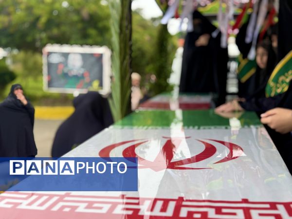  مراسم تشییع ۱۰ شهید گمنام در آمل