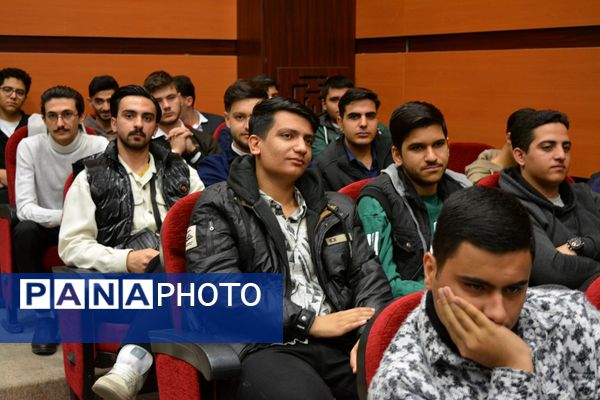 تجلیل از افتخارآفرینان کنکور