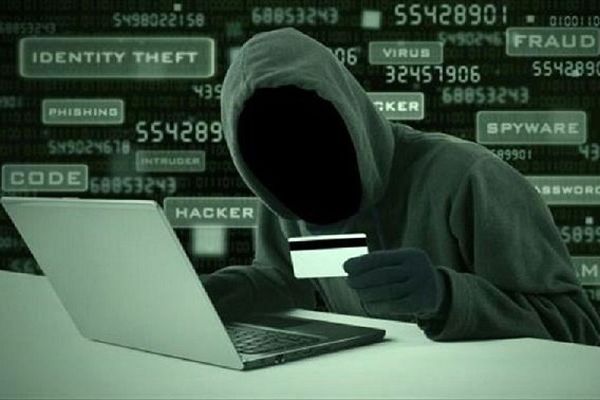 چگونه در برابر کلاهبرداری‌های اینترنتی ایمن بمانیم؟