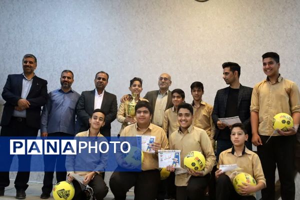 اختتامیه المپیاد درون مدرسه‌ای آموزشگاه پسرانه شاهد افشار 