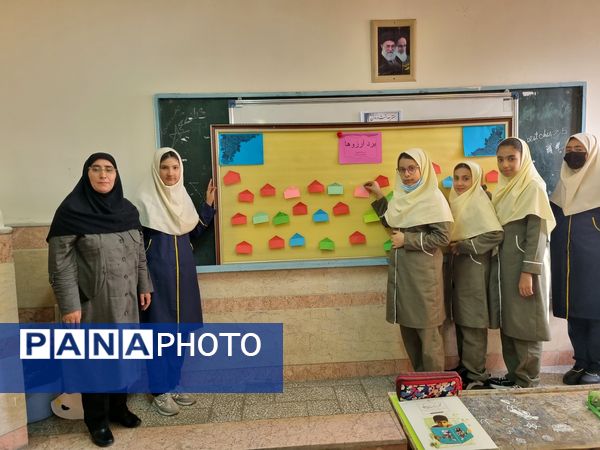 مراسم هفته‌ بهداشت‌روان و معرفی همیاران مشاور در دبیرستان فاطمیه شهرستان ملارد