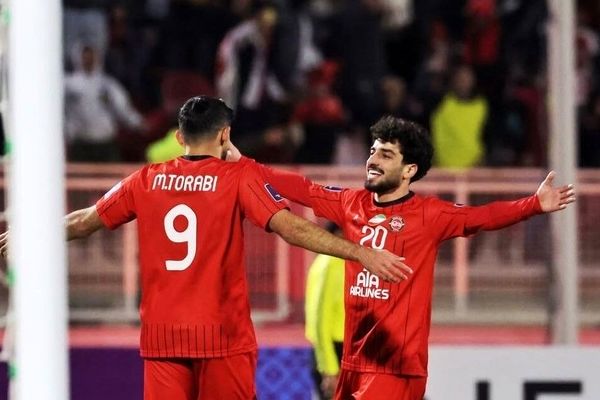 دومین برد متوالی تراکتور با درخشش بیرو/ پرشورها نیمی از راه صعود را طی کردند